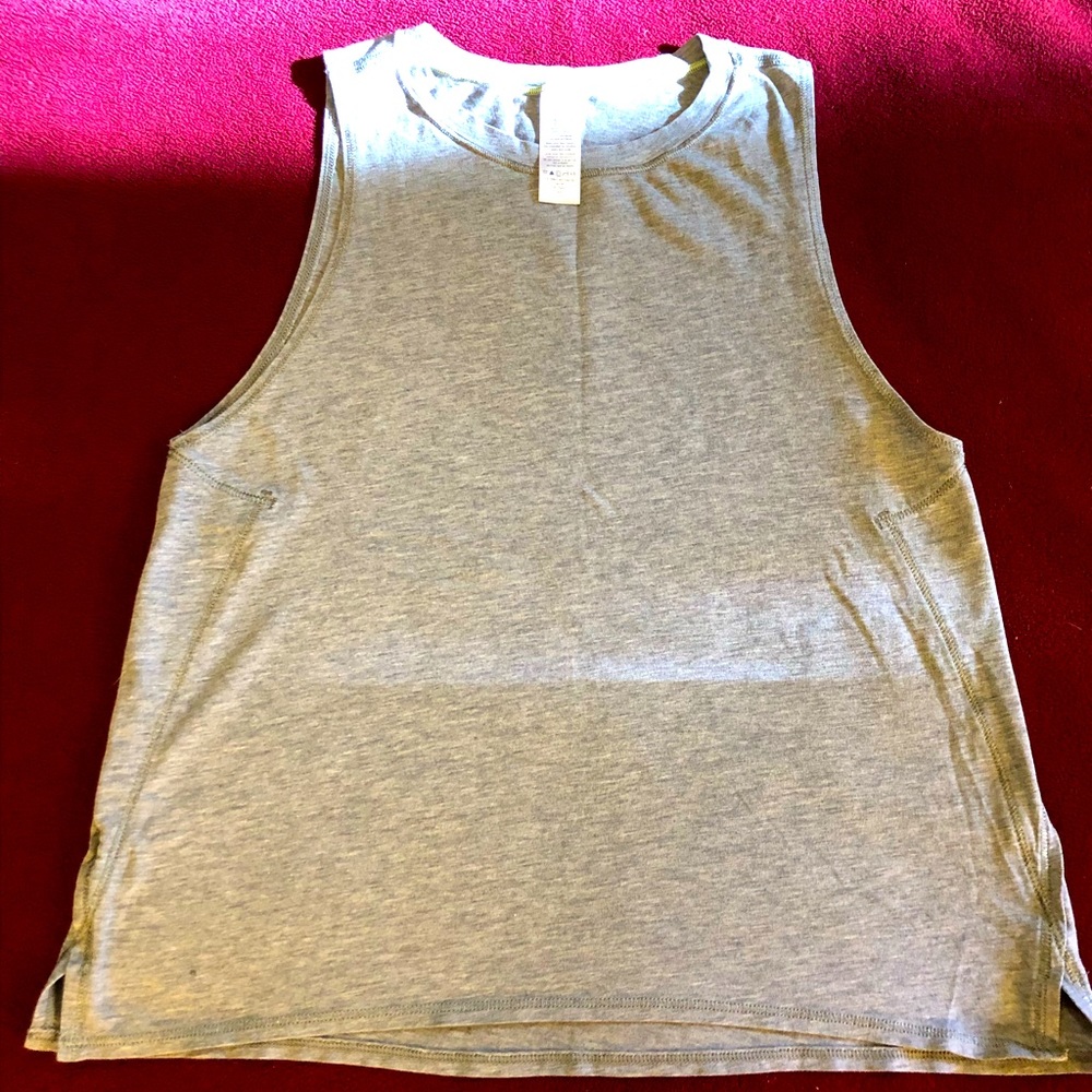 Ivivva cropped tank